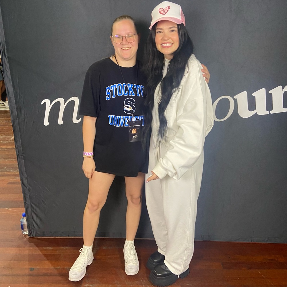 Meet your Posher, Abby